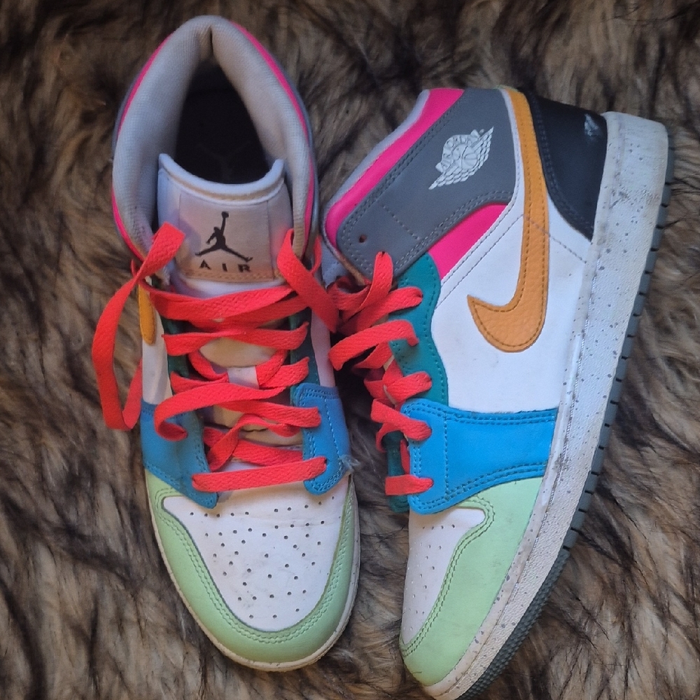 Nike Multicolor Athletic Shoes
